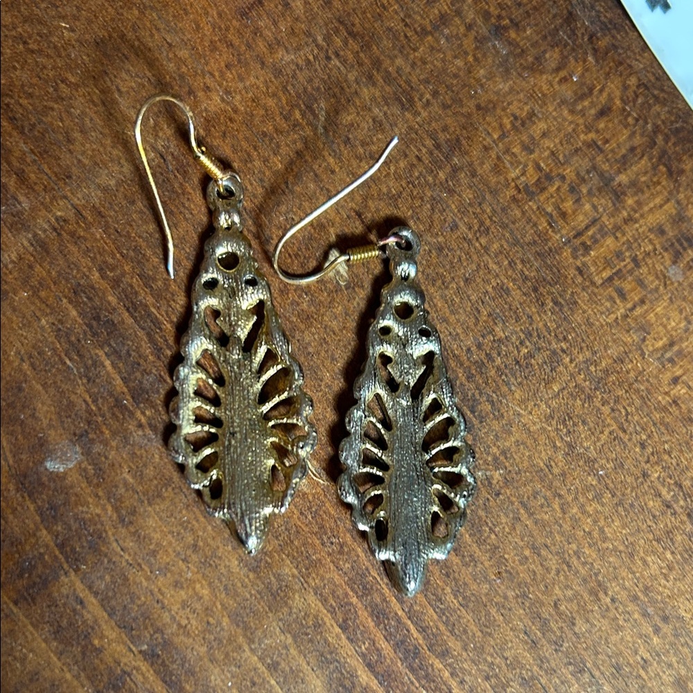 Vintage Gold Silver and Pink Tone Filigree Earrings - Picture 4 of 5